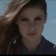 Lena dans le clip de Stardust, titre que l'on retrouve sur son troisième opus du même nom.