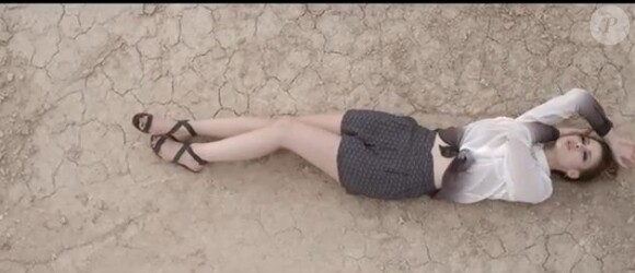 Lena dans le clip de Stardust, titre que l'on retrouve sur son troisième opus du même nom.