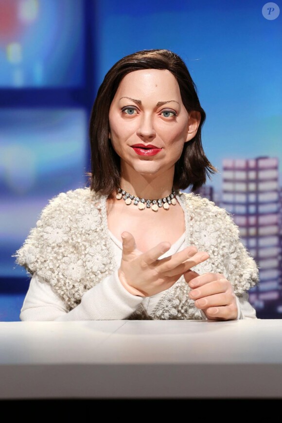 La marionnette de Marion Cotillard !