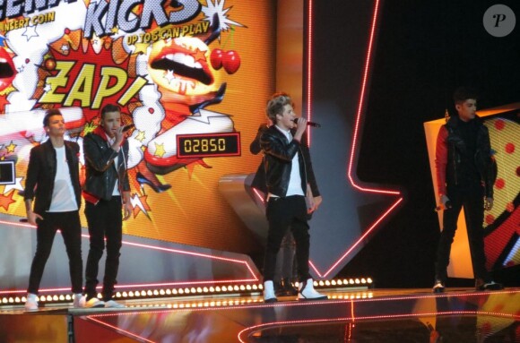 One Direction sur la scène des Brit Awards 2013 à Londres, le 20 février 2013.
