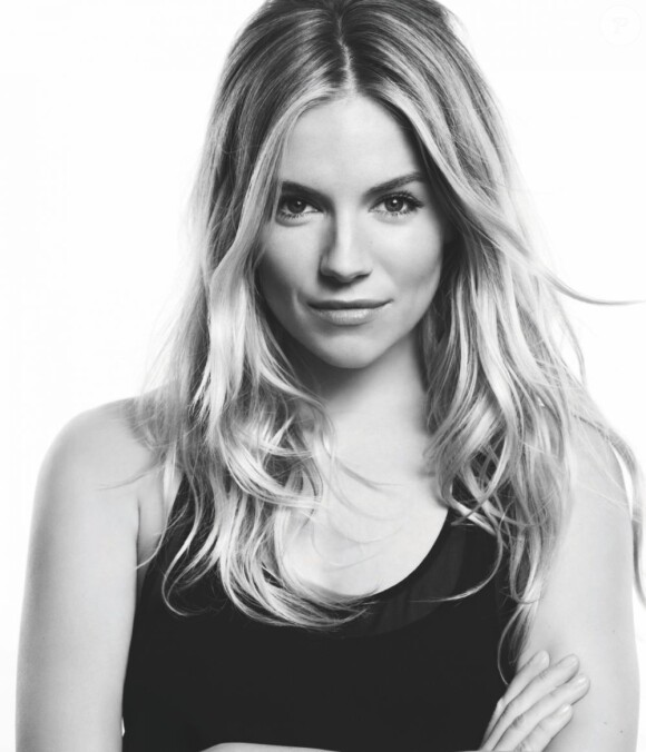 Sienna Miller nouvelle égérie Caroll