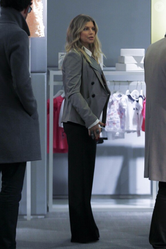 Fergie en plein shopping à Milan, le samedi 23 février 2013.