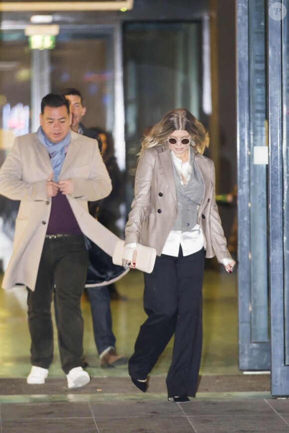 Fergie en plein shopping à Milan, le samedi 23 février 2013.