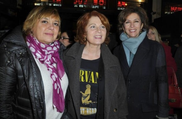 Michèle Bernier, Véronique Genest et Corinne Touzet pour la 200e d'"Inconnu à cette adresse" au Théâtre Antoine à Paris, le 25 février 2013.