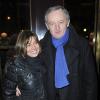 L'écrivain Yann Queffélec et son épouse Servanne pour la 200e d'"Inconnu à cette adresse" au Théâtre Antoine à Paris, le 25 février 2013.