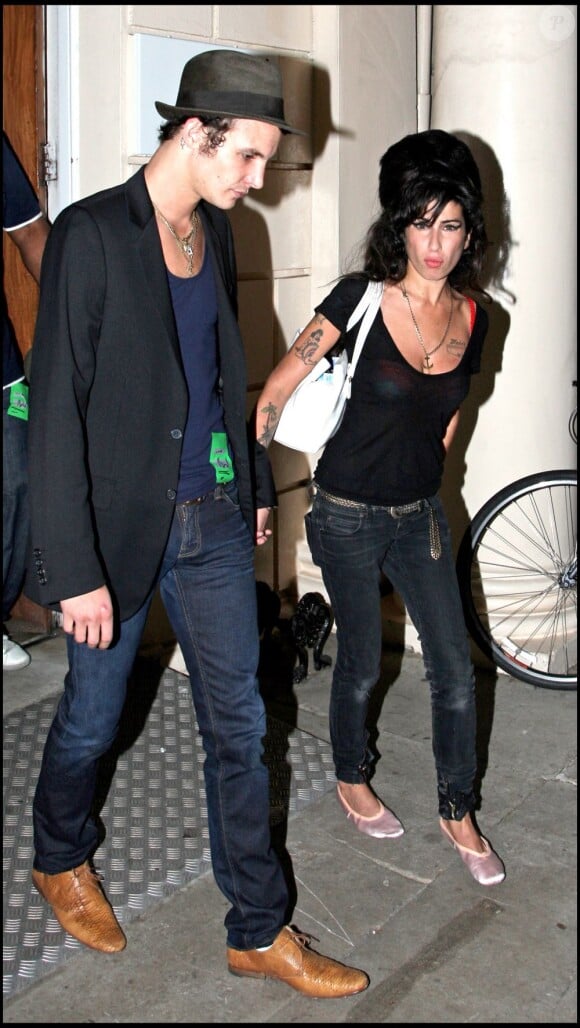 Amy Winehouse et Blake Fielder-Civil à Londres, le 25 juillet 2007.