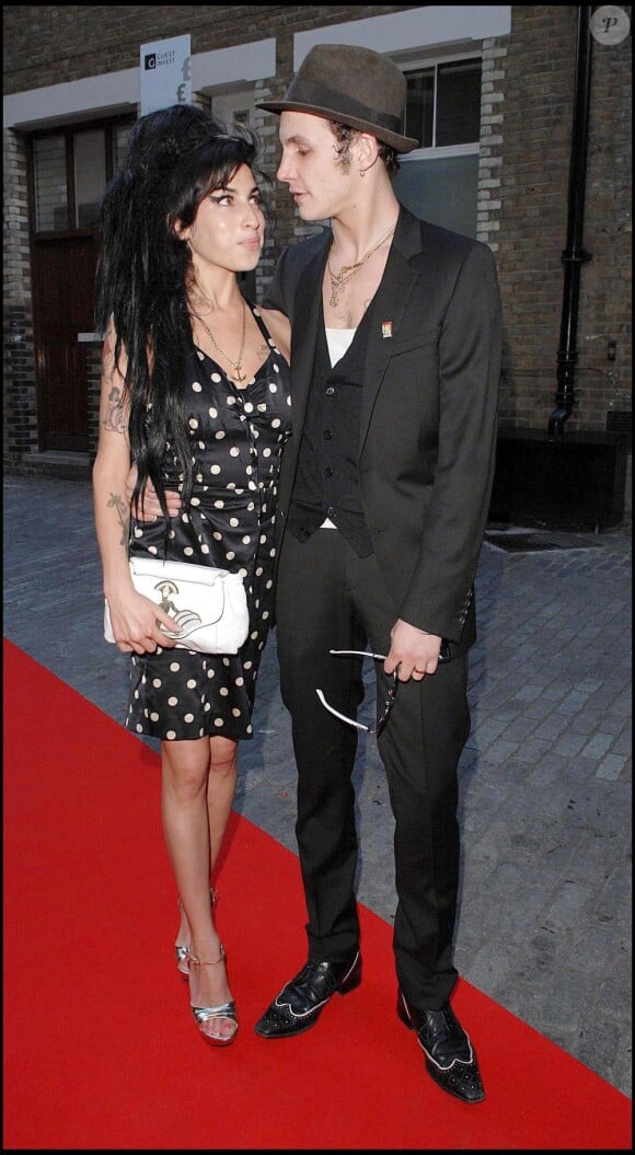 Amy Winehouse et Blake Fielder-Civil à Londres le 18 juin 2007.