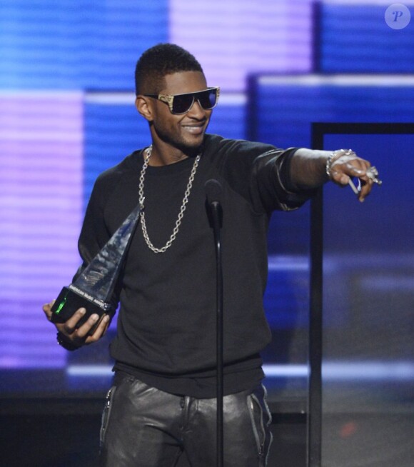 Usher lors des American Music Awards à Los Angeles. Le 18 novembre 2012.