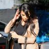 Kim Kardashian, enceinte et stylée à Los Angeles, le 1er mars 2013.