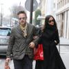 David Arquette et sa petite amie Christina McLarty font du shopping sur l'avenue Montaigne à Paris, le 2 mars 2013.