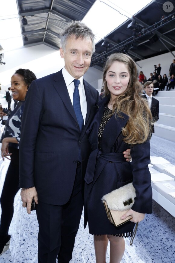 Le président de la marque Chloé Geoffroy de la Bourdonnaye et Marie-Ange Casta assistent au défilé Chloé à l'Espace Éphémère du jardin des Tuileries. Paris, le 3 mars 2013.