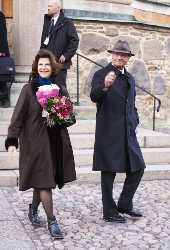 Carl XVI Gustaf de Suède et la reine Silvia en visite dans la ville de Kalmar, dans le comté de Kalmar, à l'occasion du jubilé du roi, le 5 mars 2013.