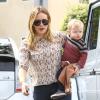 Hilary Duff emmène son fils Luca à l'école à Sherman Oaks, le 6 mars 2013.