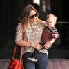Hilary Duff emmène son aodrable fils Luca à l'école à Sherman Oaks, le 6 mars 2013.