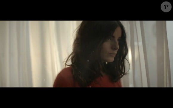 Image extraite du clip "Océan" de M, mars 2013.