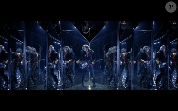 Image extraite du clip "Océan" de M, mars 2013.