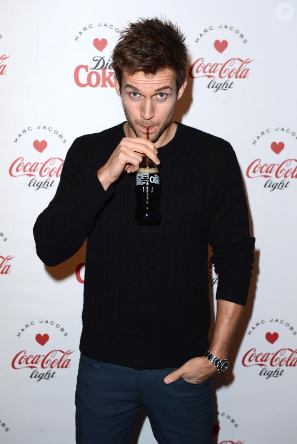Andrew Cooper au lancement des bouteilles de Diet Coke imaginées par Marc Jacobs, à Londres, le 11 mars 2013.