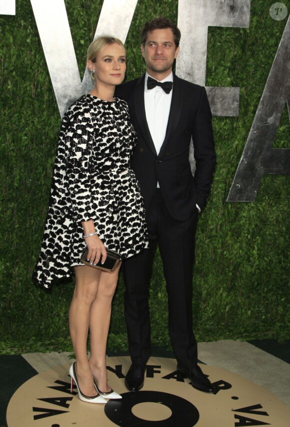Diane Kruger et Joshua Jackson à Los Angeles pour la soirée Oscars de Vanity Fair le 24 février 2013