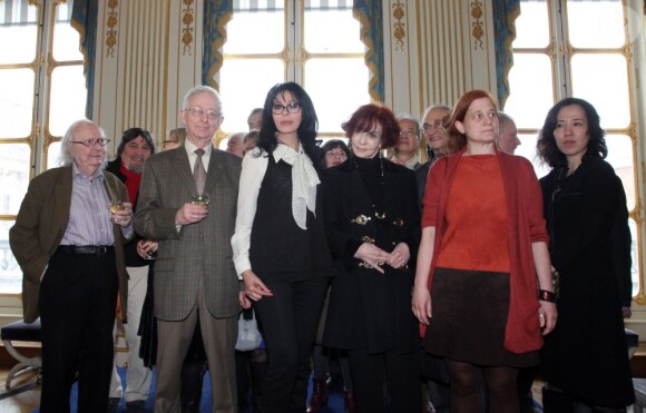 Les auteurs francophones, dont Alain Rey et Yamina Benguigui au lancement de la Semaine de la langue francaise et de la Francophonie au ministère de la Culture, le 12 mars 2013.