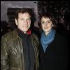 Tchéky Karyo et sa compagne Valérie Kéruzoré à l'avant-première du film Les Lyonnais le 27 novembre 2011