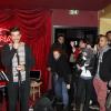 Tony devant ses fans au China Club, à Paris, le 13 mars 2013