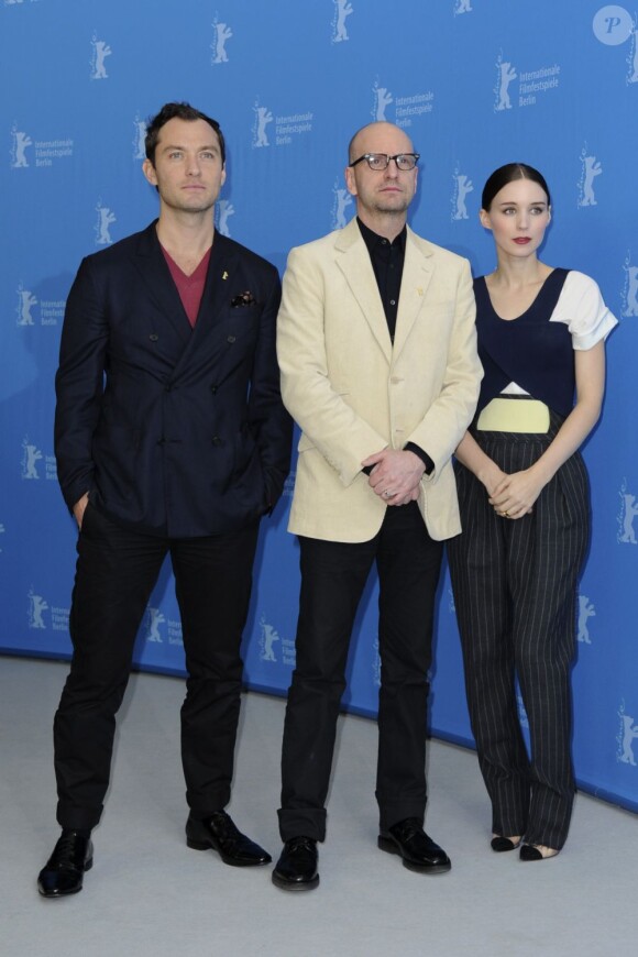 Jude Law, Steven Soderbergh et Rooney Mara au Festival International du Film de Berlin, le 12 février 2013.