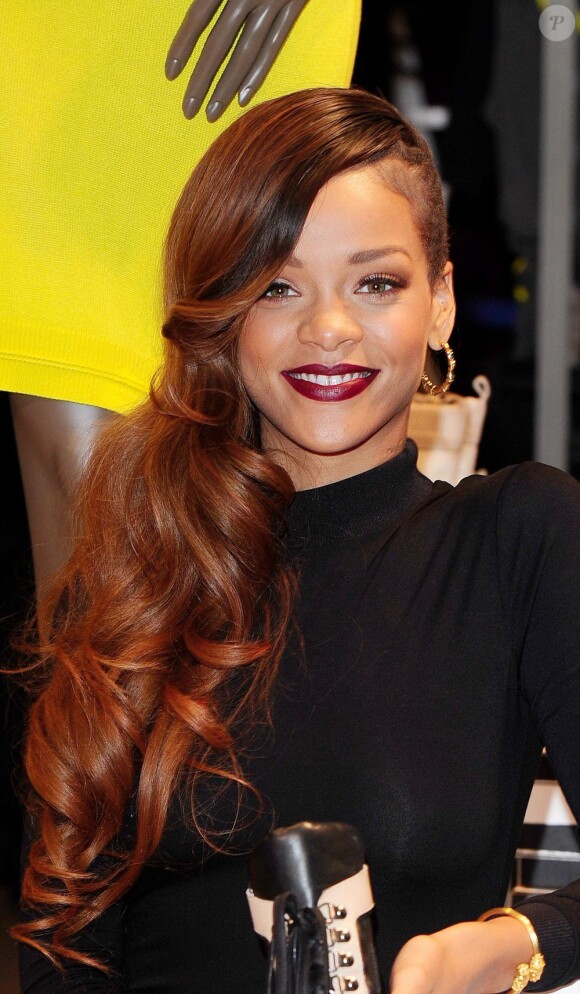 Rihanna lors du lancement de sa collection pour River Island à Londres, le 4 mars 2013.