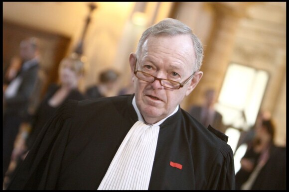 L'avocat Olivier Metzner lors du procès Clearstream, durant lequel il officiait en tant que conseil de Dominique de Villepin, au tribunal correctionnel de Paris le 22 septembre 2009