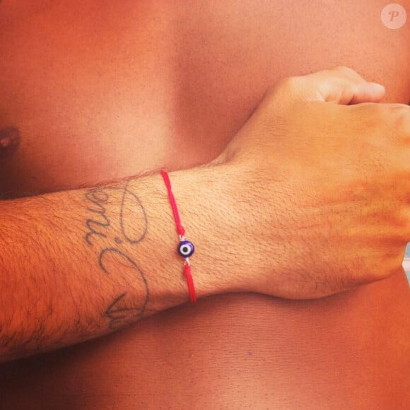 Photo du bracelet de Thomas sur son compte Instagram