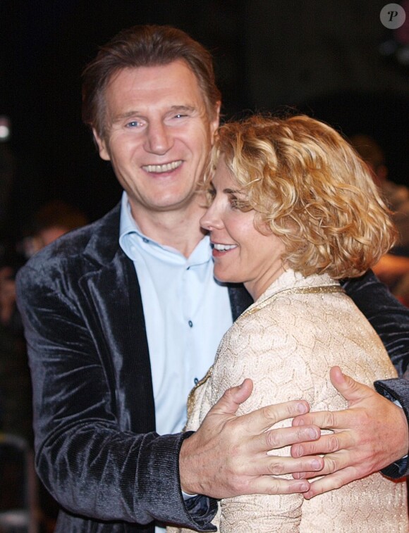 Liam Neeson et sa défunte épouse Natasha Richardson à Londres le 17 octobre 2008.