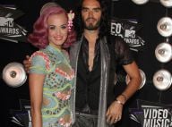 Russell Brand moque son mariage avec Katy Perry, "un accord sacré de 14 mois"
