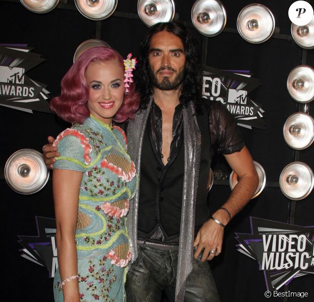 Katy Perry et Russell Brand aux MTV Video Music Awards, à Los Angeles, le 28 août 2011.