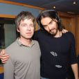 Noel Gallagher et Russell Brand à Londres, le 18 mars 2013.