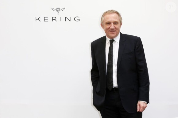 François Henri Pinault rebaptise le groupe PPR (Pinault, Printemps,Redoute) par le nom Kering à l'Atelier Richelieu, le 22 mars 2013