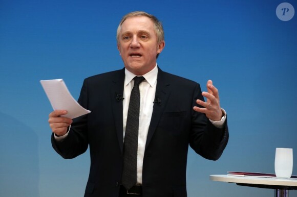 François Henri Pinault rebaptise le groupe PPR (Pinault, Printemps,Redoute) par le nom Kering à l'Atelier Richelieu, le 22 mars 2013