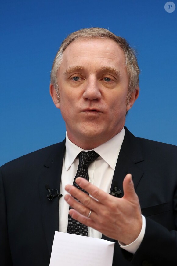 François Henri Pinault rebaptise le groupe PPR (Pinault, Printemps,Redoute) par le nom Kering à l'Atelier Richelieu, le 22 mars 2013