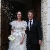 Anna Mouglalis, habillée par Chanel, lors de son mariage avec l'homme d'affaires australien Vincent Rae le 22 mars 2013 à Saint-Paul-de-Vence