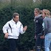 Nicolas Sarkozy décompresse avec un footing dans les allées du bois de Boulogne, à Paris, le 24 mars 2013.