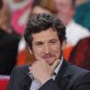 Guillaume Canet (Pierre Durand dans le film Jappeloup) lors de l'enregistrement de l'émission Vivement dimanche diffusée le 10 mars 2013 sur France 2