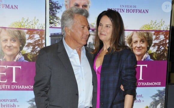 Dustin Hoffman et Lisa Hoffman à l'avant-première du film Quartet à l'UGC des Halles à Paris, le 26 mars 2013.