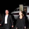 Angelina Jolie et le ministre britannique des Affaires étrangères William Hague arrivant à Kigali au Rwanda le 24 mars 2013