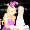 Paris Hilton en lapin rose pour la soirée de Pâques de Hugh Hefner.