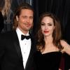 Brad Pitt et Angelina Jolie lors des Oscars à Los Angeles en février 2012.