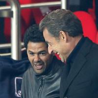 PSG - Barça : Nicolas Sarkozy et Jamel Debbouze complices, le foot rassemble !