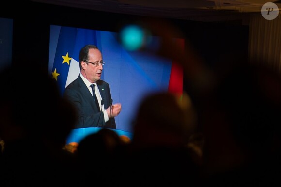 François Hollande donne une conférence de presse à la Bibliothèque Nationale de Rabat le 4 avril 2013.