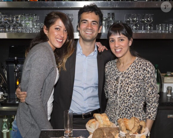 Latifa Ichou, Alex Goude et Naoëlle D'Hainaut au restaurant de Yoni Saada, Miniatures, à Paris, le 5 avril 2013.