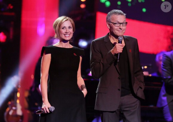 Exclu - Lara Fabian et Laurent Ruquier le 22 mars 2013 lors de l'enregistrement de l'émission "Toute la télé chante pour le Sidaction" au Théâtre Marigny, diffusée sur France 2, le 6 avril 2013