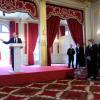 François Hollande rendait hommage à François Gabart, vainqueur du Vendée Globe 2012-2013 de la Légion d'honneur le 8 avril 2013 au palais de l'Elysée en compagnie des anciens vainqueurs du Vendée Globe