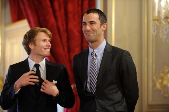 François Gabart, vainqueur du Vendée Globe 2012-2013 et son dauphin Armel Le Cleac'h le 8 avril 2013 au palais de l'Elysée