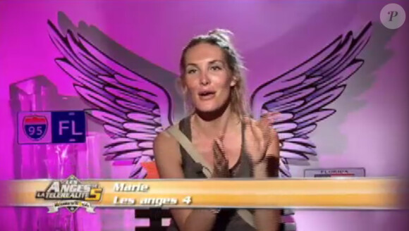 Marie dans Les Anges de la télé-réalité 5 sur NRJ 12 le lundi 15 avril 2013